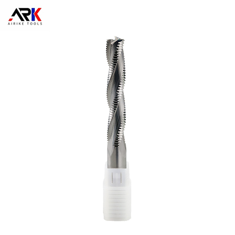 एज ट्रिमिंगसाठी सर्पिल किंवा सरळ बासरी लाकूडकाम करणारे मिलिंग कटर चांगले आहे का?